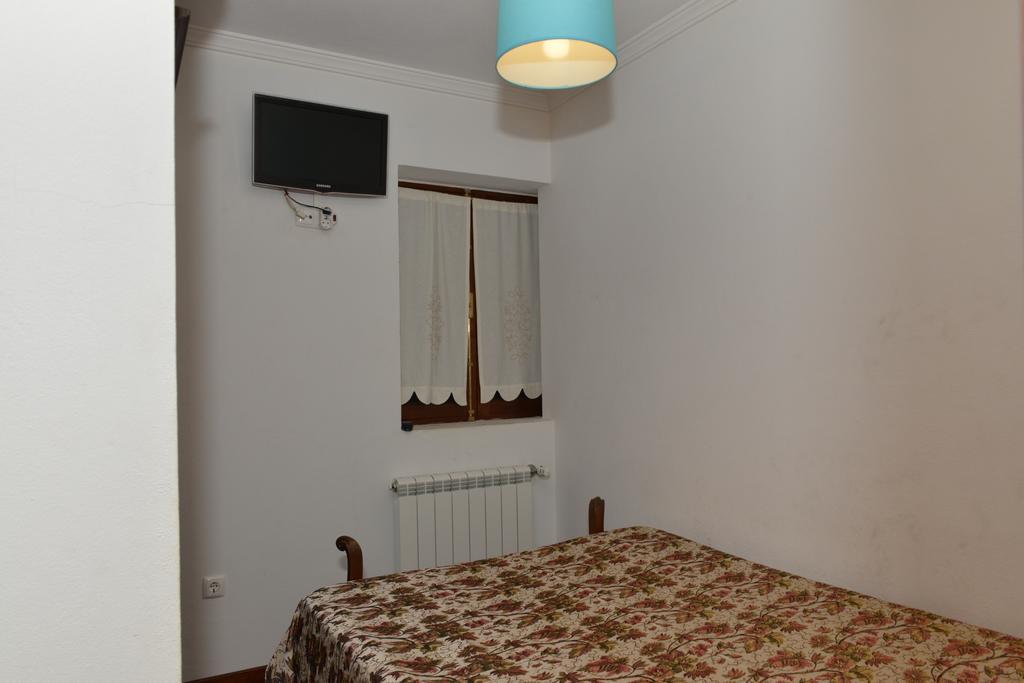 Al Vivenda Romantica Geres Εξωτερικό φωτογραφία