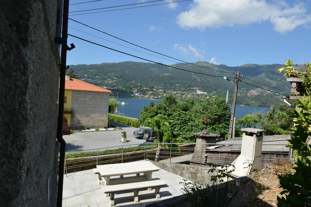 Al Vivenda Romantica Geres Εξωτερικό φωτογραφία
